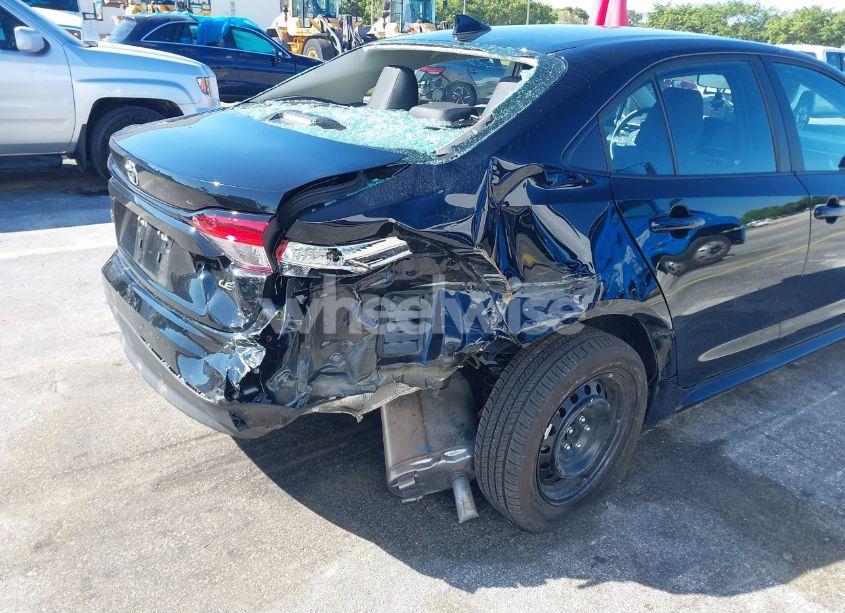 Photo 6 of 2025 Toyota Corolla LE (VIN 5YFB4MDE3SP237228)