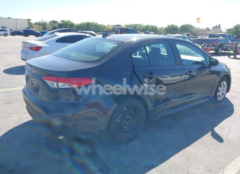 Photo 4 of 2025 Toyota Corolla LE (VIN 5YFB4MDE3SP245166)