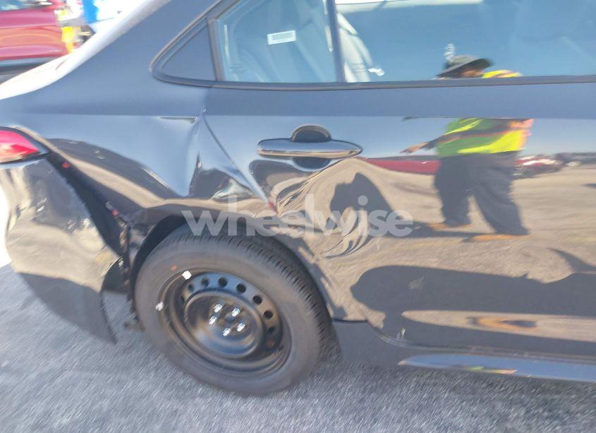 Photo 6 of 2025 Toyota Corolla LE (VIN 5YFB4MDE3SP245166)