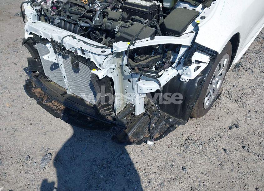 Photo 6 of 2025 Toyota Corolla LE (VIN 5YFB4MDE3SP273131)