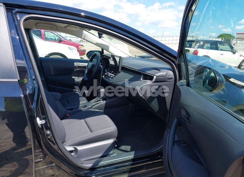 Photo 5 of 2025 Toyota Corolla LE (VIN 5YFB4MDE3SP280662)