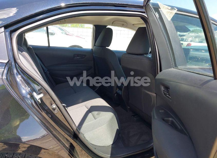 Photo 8 of 2025 Toyota Corolla LE (VIN 5YFB4MDE3SP280662)