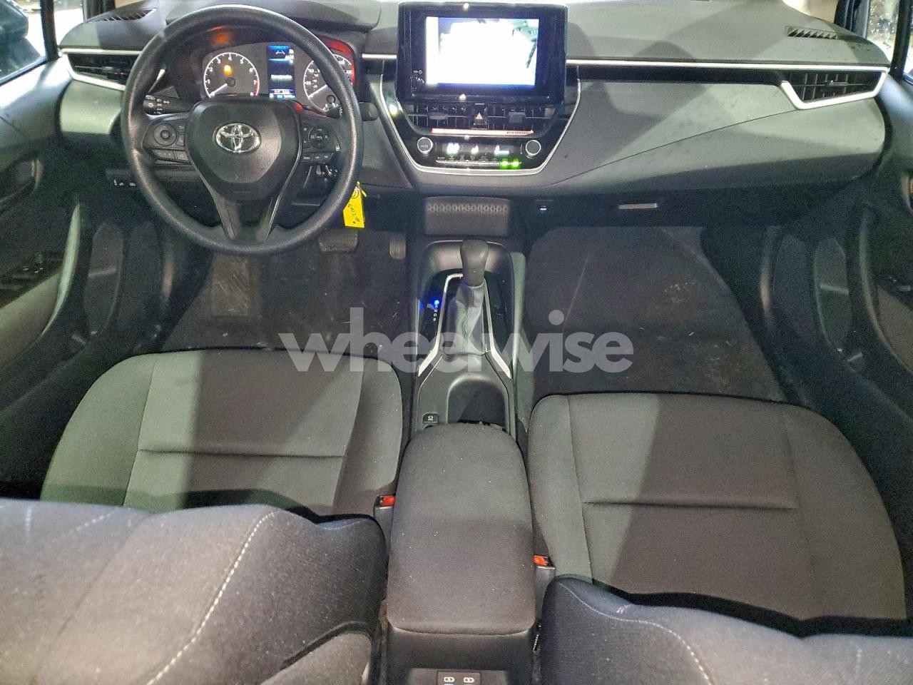 Photo 8 of 2025 TOYOTA COROLLA LE (VIN 5YFB4MDE3SP304877)