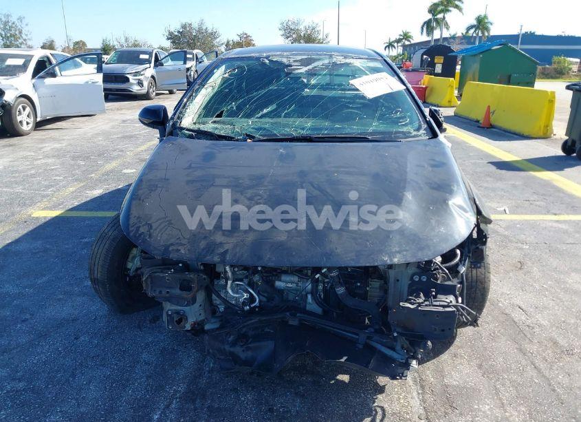 Photo 6 of 2023 Toyota Corolla LE (VIN 5YFB4MDE4PP004336)