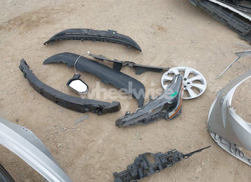 Photo 18 of 2023 Toyota Corolla LE (VIN 5YFB4MDE4PP006958)