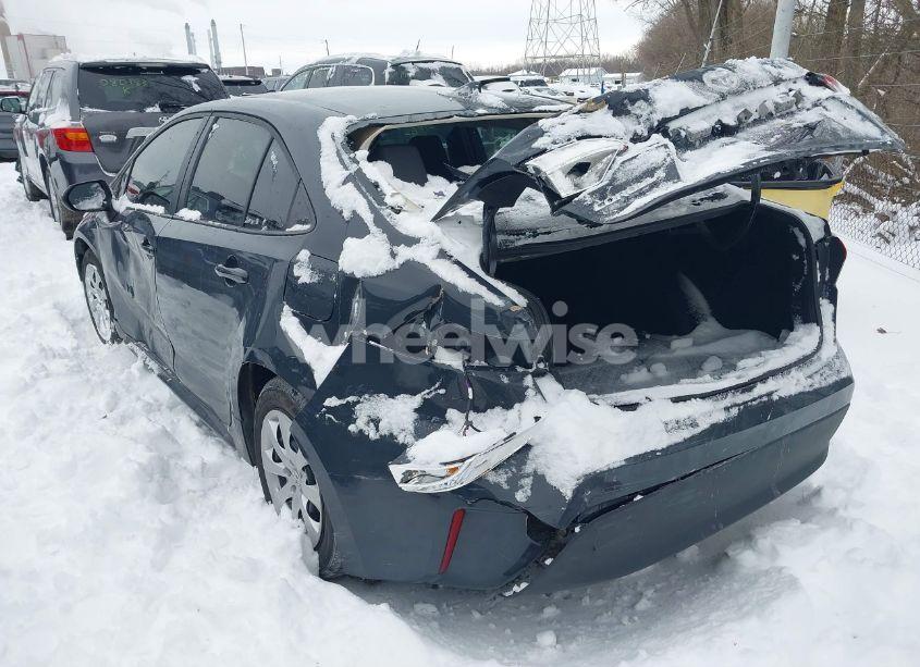 Photo 3 of 2023 Toyota Corolla LE (VIN 5YFB4MDE4PP032962)