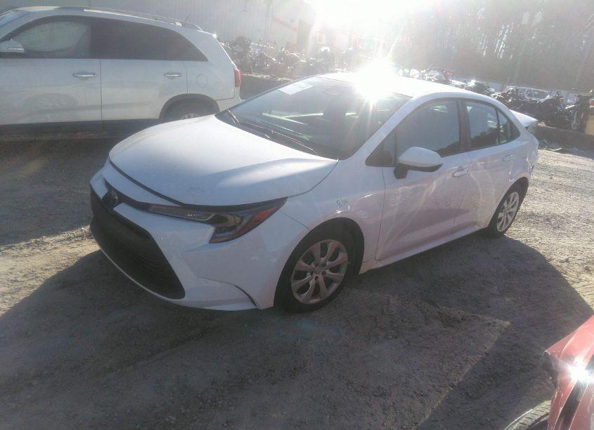 Photo 2 of 2023 Toyota Corolla LE (VIN 5YFB4MDE4PP038194)