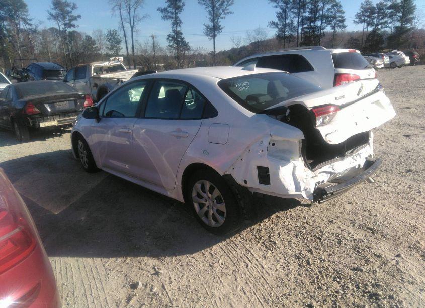 Photo 3 of 2023 Toyota Corolla LE (VIN 5YFB4MDE4PP038194)