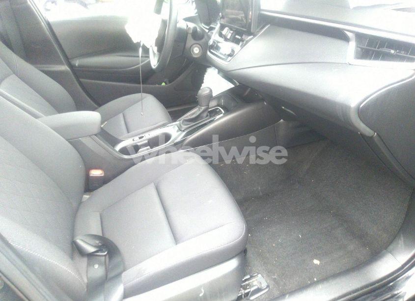 Photo 5 of 2023 Toyota Corolla LE (VIN 5YFB4MDE4PP058896)