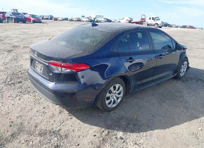 Photo 4 of 2024 Toyota Corolla LE (VIN 5YFB4MDE4RP084465)