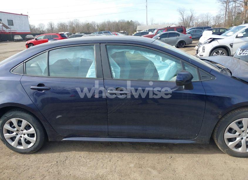 Photo 12 of 2024 Toyota Corolla LE (VIN 5YFB4MDE4RP084756)