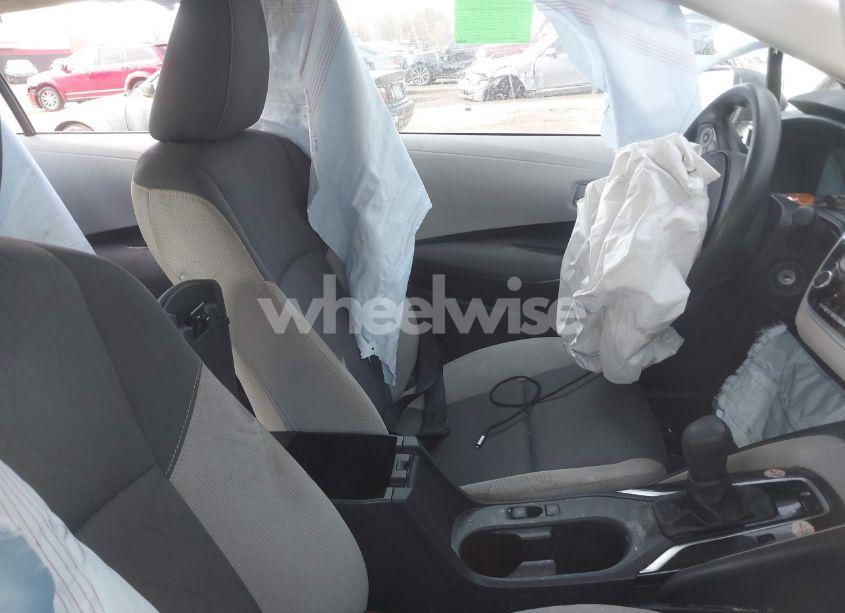 Photo 5 of 2024 Toyota Corolla LE (VIN 5YFB4MDE4RP084756)