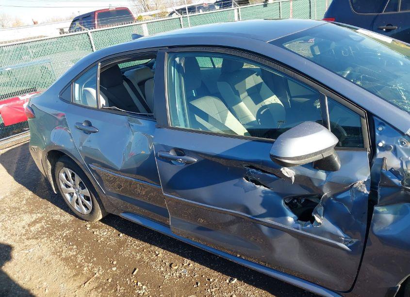 Photo 13 of 2024 Toyota Corolla LE (VIN 5YFB4MDE4RP085261)