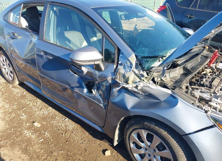 Photo 6 of 2024 Toyota Corolla LE (VIN 5YFB4MDE4RP085261)