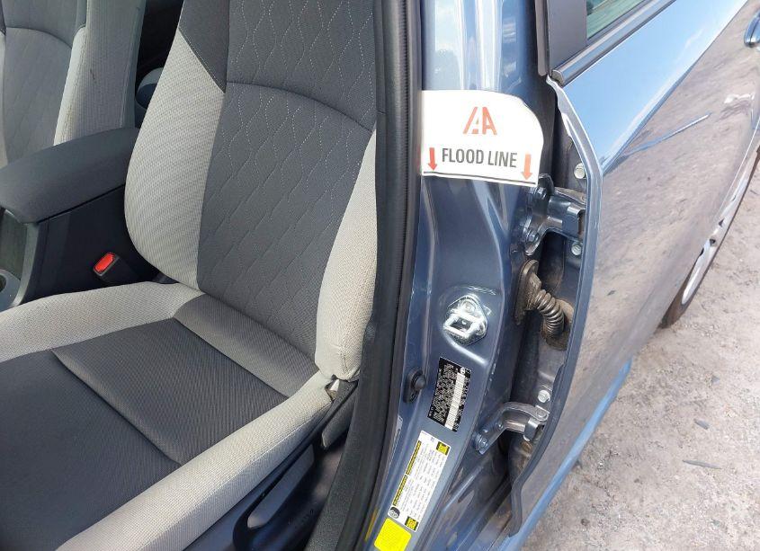 Photo 6 of 2024 Toyota Corolla LE (VIN 5YFB4MDE4RP100602)