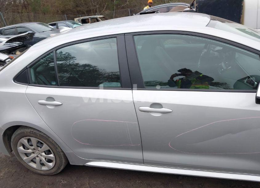 Photo 13 of 2024 Toyota Corolla LE (VIN 5YFB4MDE4RP116587)