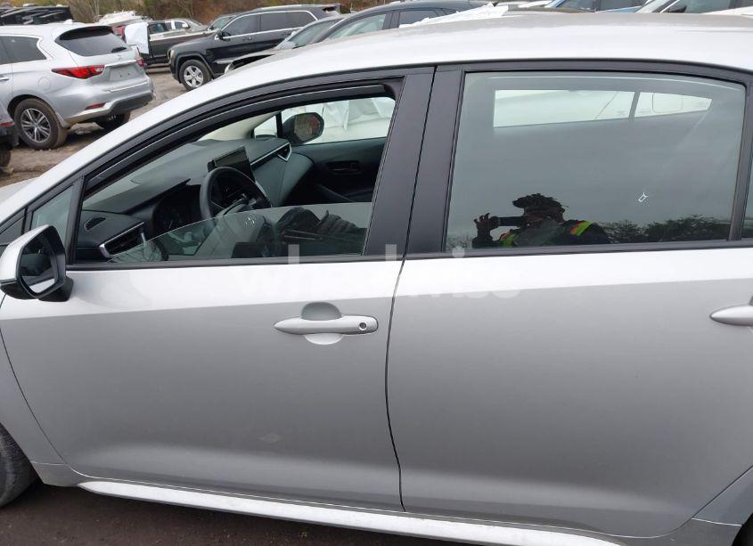 Photo 14 of 2024 Toyota Corolla LE (VIN 5YFB4MDE4RP116587)