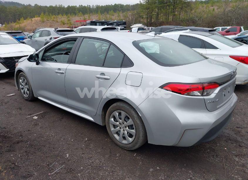Photo 3 of 2024 Toyota Corolla LE (VIN 5YFB4MDE4RP116587)