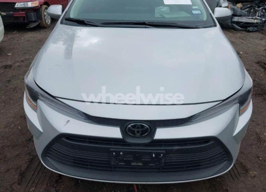 Photo 6 of 2024 Toyota Corolla LE (VIN 5YFB4MDE4RP116587)
