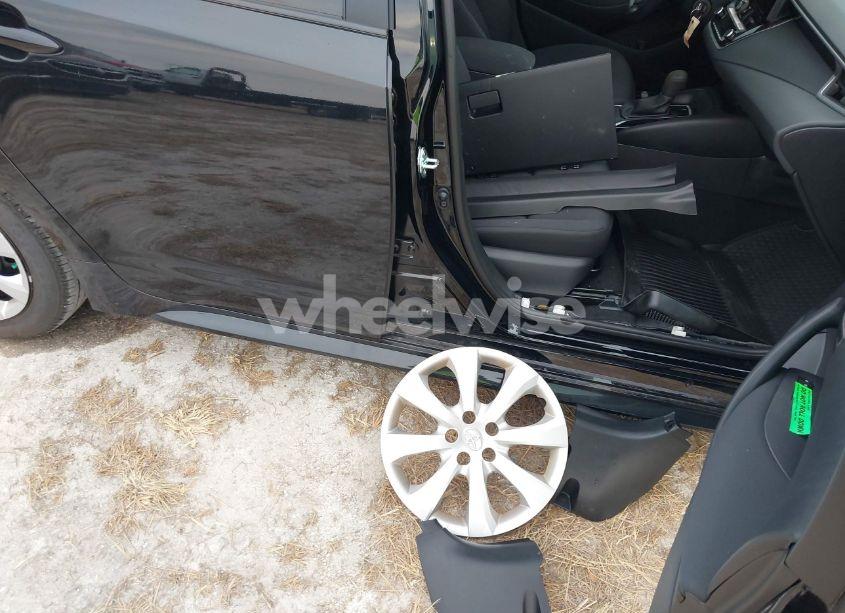 Photo 12 of 2024 Toyota Corolla LE (VIN 5YFB4MDE4RP127587)