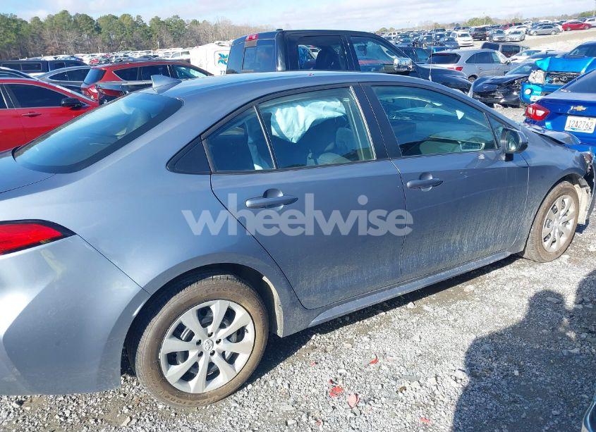 Photo 13 of 2024 Toyota Corolla LE (VIN 5YFB4MDE4RP136242)