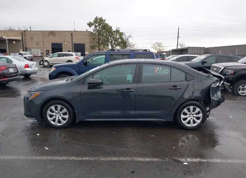 Photo 14 of 2024 Toyota Corolla LE (VIN 5YFB4MDE4RP139058)