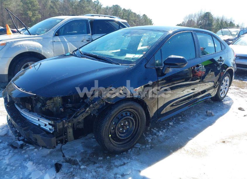 Photo 2 of 2024 Toyota Corolla LE (VIN 5YFB4MDE4RP140338)