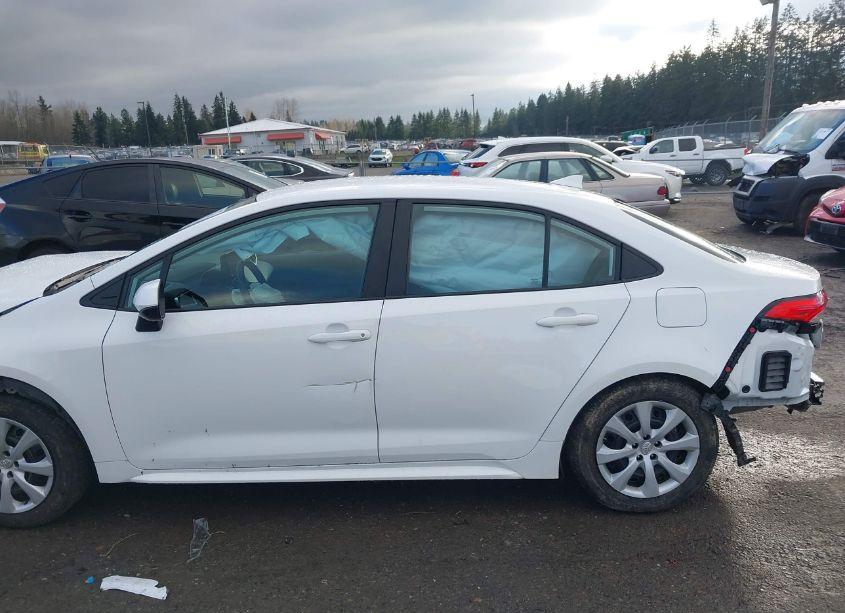 Photo 14 of 2024 Toyota Corolla LE (VIN 5YFB4MDE4RP142879)
