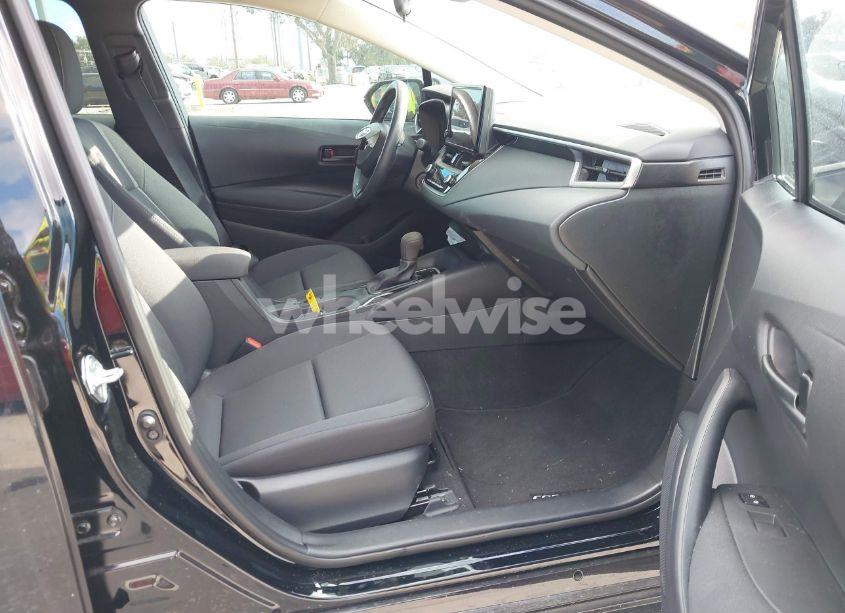 Photo 5 of 2024 Toyota Corolla LE (VIN 5YFB4MDE4RP155258)