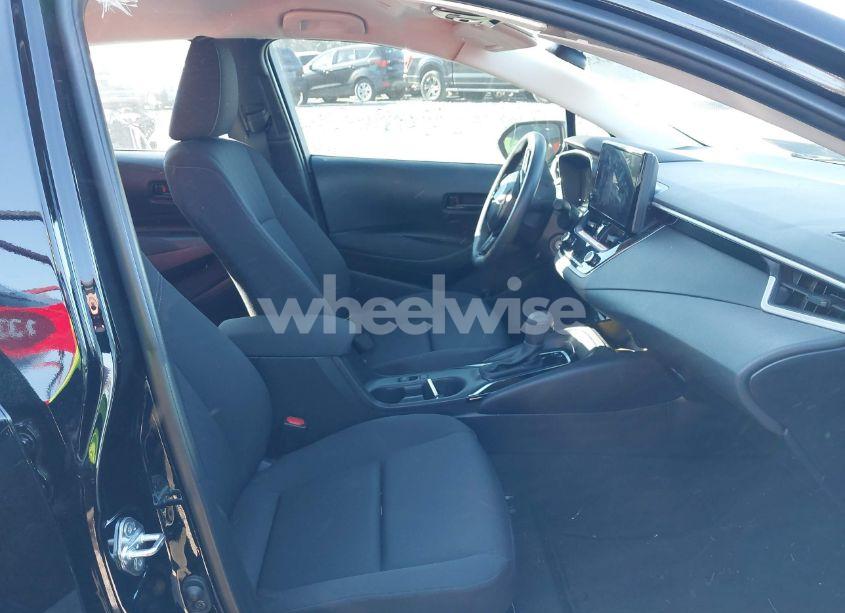 Photo 5 of 2024 Toyota Corolla LE (VIN 5YFB4MDE4RP159150)