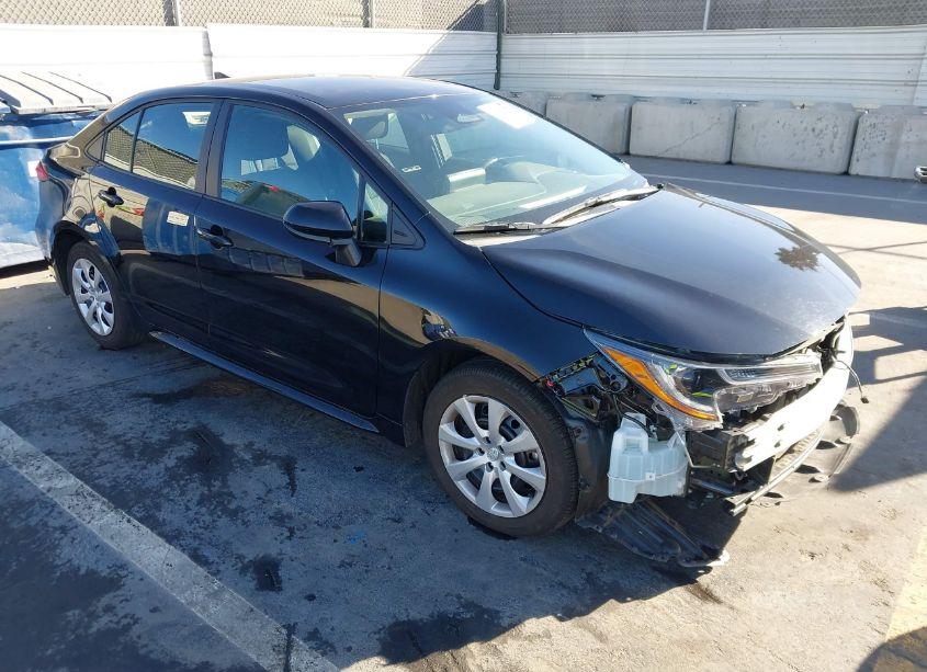 2024 Toyota Corolla LE (VIN 5YFB4MDE4RP159682) main photo