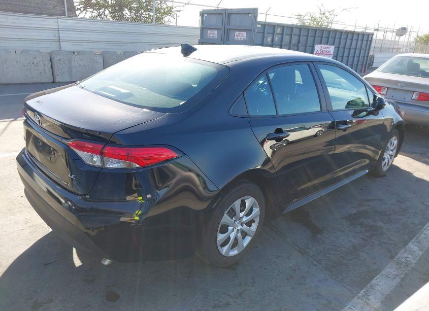 Photo 4 of 2024 Toyota Corolla LE (VIN 5YFB4MDE4RP159682)