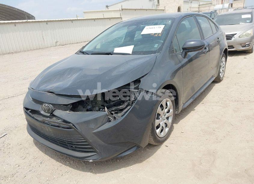 Photo 2 of 2024 Toyota Corolla LE (VIN 5YFB4MDE4RP177910)
