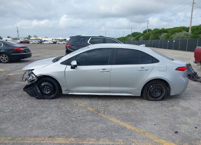 Photo 15 of 2024 Toyota Corolla LE (VIN 5YFB4MDE4RP180788)