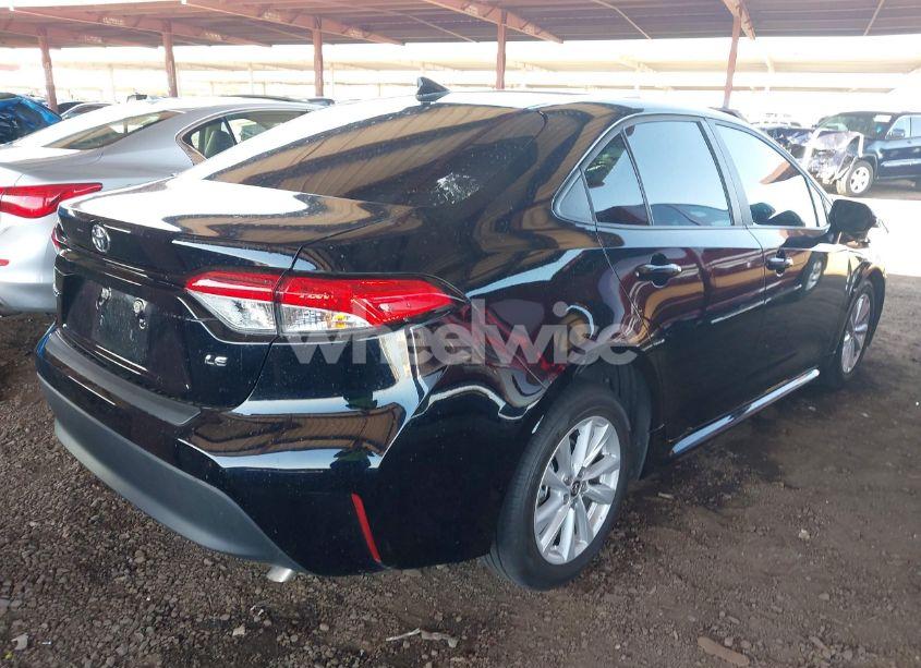 Photo 4 of 2024 Toyota Corolla LE (VIN 5YFB4MDE4RP187935)