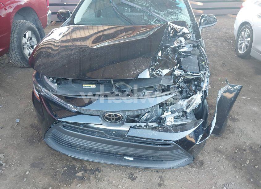 Photo 6 of 2024 Toyota Corolla LE (VIN 5YFB4MDE4RP187935)