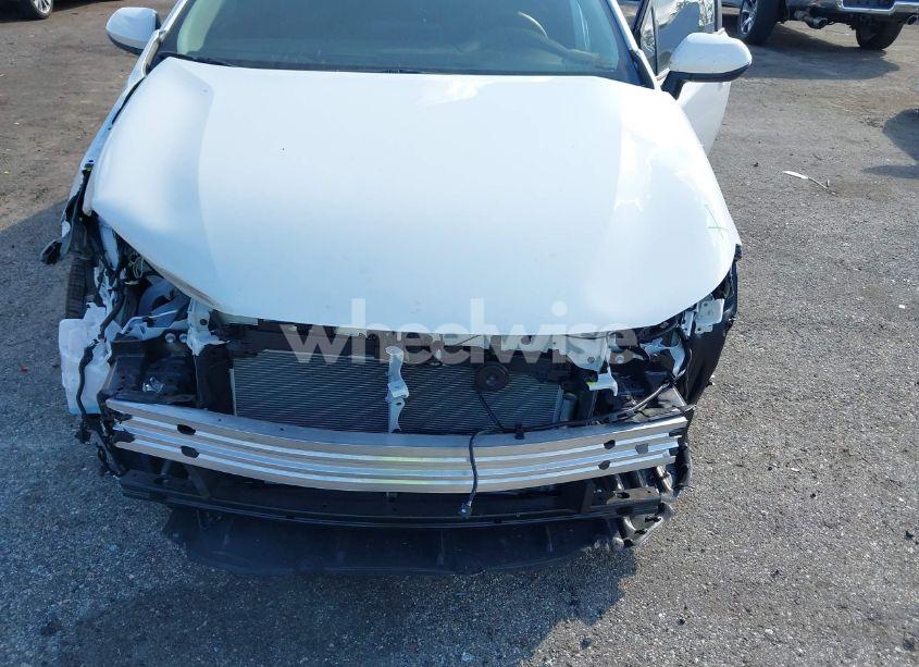 Photo 6 of 2024 Toyota Corolla LE (VIN 5YFB4MDE4RP189801)