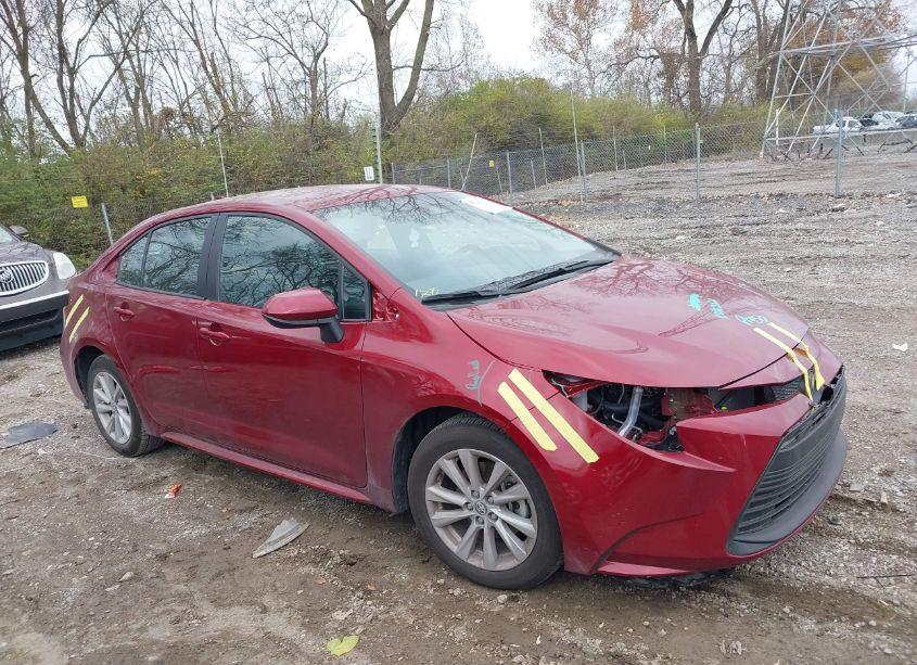 2024 Toyota Corolla LE (VIN 5YFB4MDE4RP204250) main photo