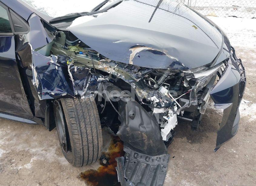 Photo 6 of 2024 Toyota Corolla LE (VIN 5YFB4MDE4RP210694)