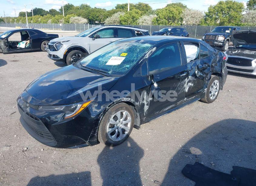 Photo 2 of 2024 Toyota Corolla LE (VIN 5YFB4MDE4RP212476)