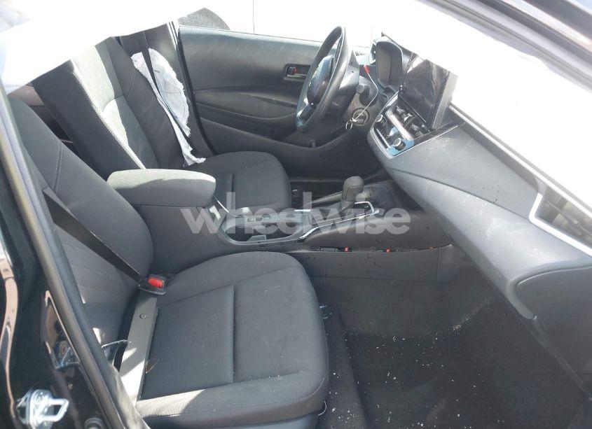 Photo 5 of 2024 Toyota Corolla LE (VIN 5YFB4MDE4RP212476)