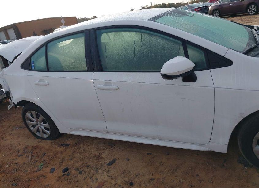 Photo 14 of 2024 Toyota Corolla LE (VIN 5YFB4MDE4RP221534)