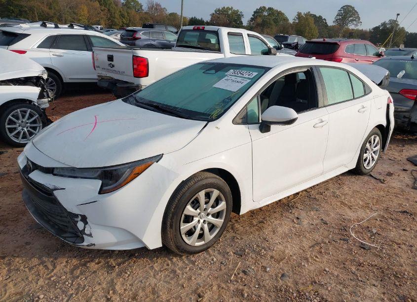 Photo 2 of 2024 Toyota Corolla LE (VIN 5YFB4MDE4RP221534)