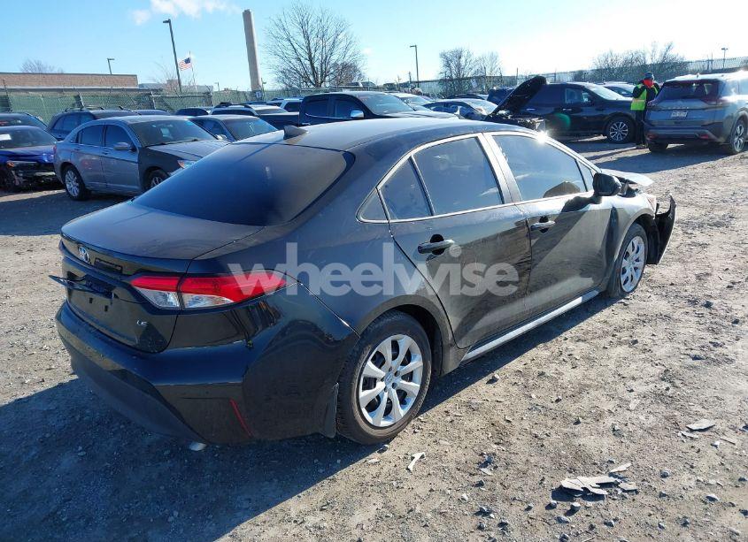 Photo 4 of 2024 Toyota Corolla LE (VIN 5YFB4MDE4RP222778)