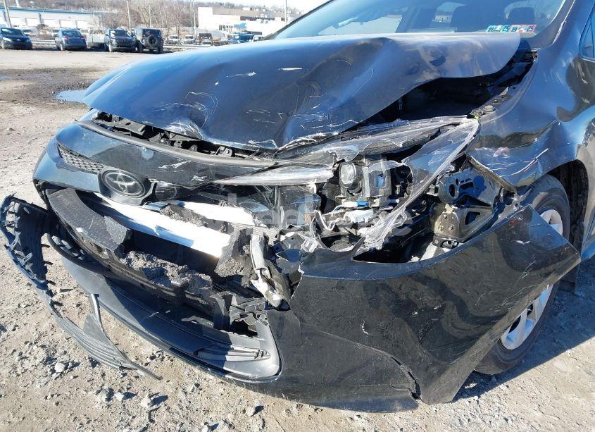 Photo 6 of 2024 Toyota Corolla LE (VIN 5YFB4MDE4RP222778)