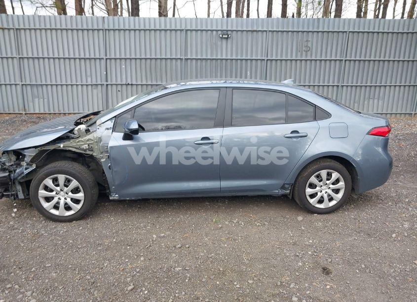 Photo 14 of 2025 Toyota Corolla LE (VIN 5YFB4MDE4SP228795)