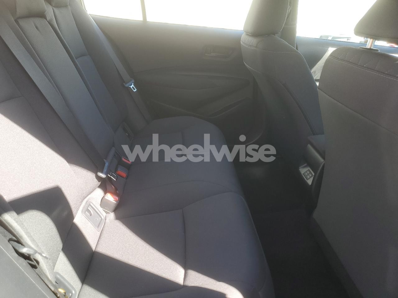 Photo 10 of 2025 TOYOTA COROLLA LE (VIN 5YFB4MDE4SP231759)