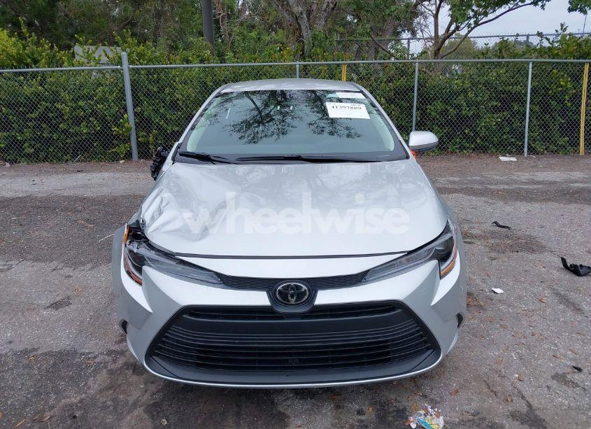 Photo 12 of 2025 Toyota Corolla LE (VIN 5YFB4MDE4SP233303)