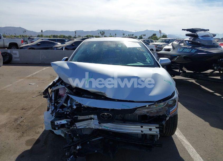 Photo 13 of 2025 Toyota Corolla LE (VIN 5YFB4MDE4SP233463)