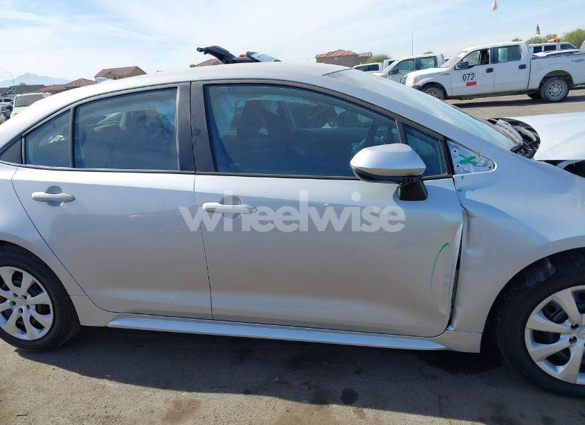 Photo 14 of 2025 Toyota Corolla LE (VIN 5YFB4MDE4SP233463)